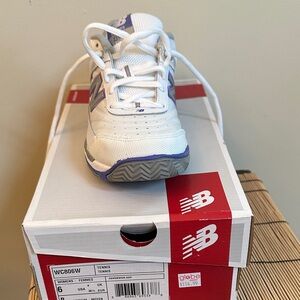 New Balance WC806W Women’s Tennis Shoes – Size 6 – White – NWT/NIB